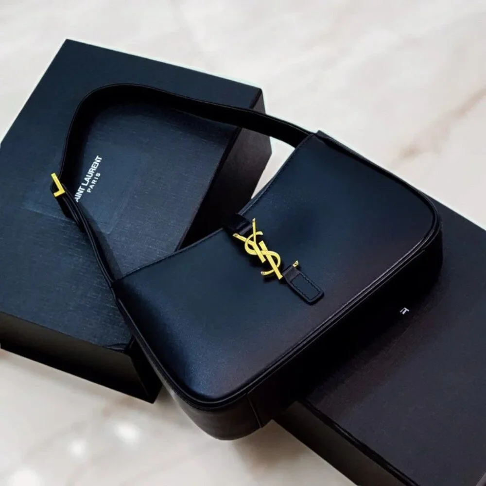YSL HOBO BAG IN SMOOTH LEATHER NOIR - Picture 3 of 7